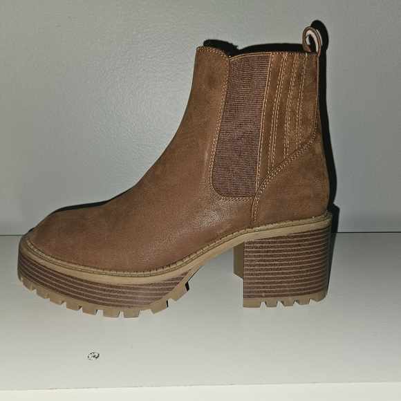 MIA Irie Platform Brown Ankle Booties - Size 9.5 - Picture 2 of 9